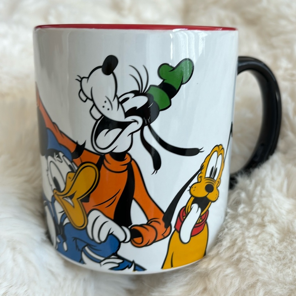 New Disney Mickey The Gang’s All Here Mug